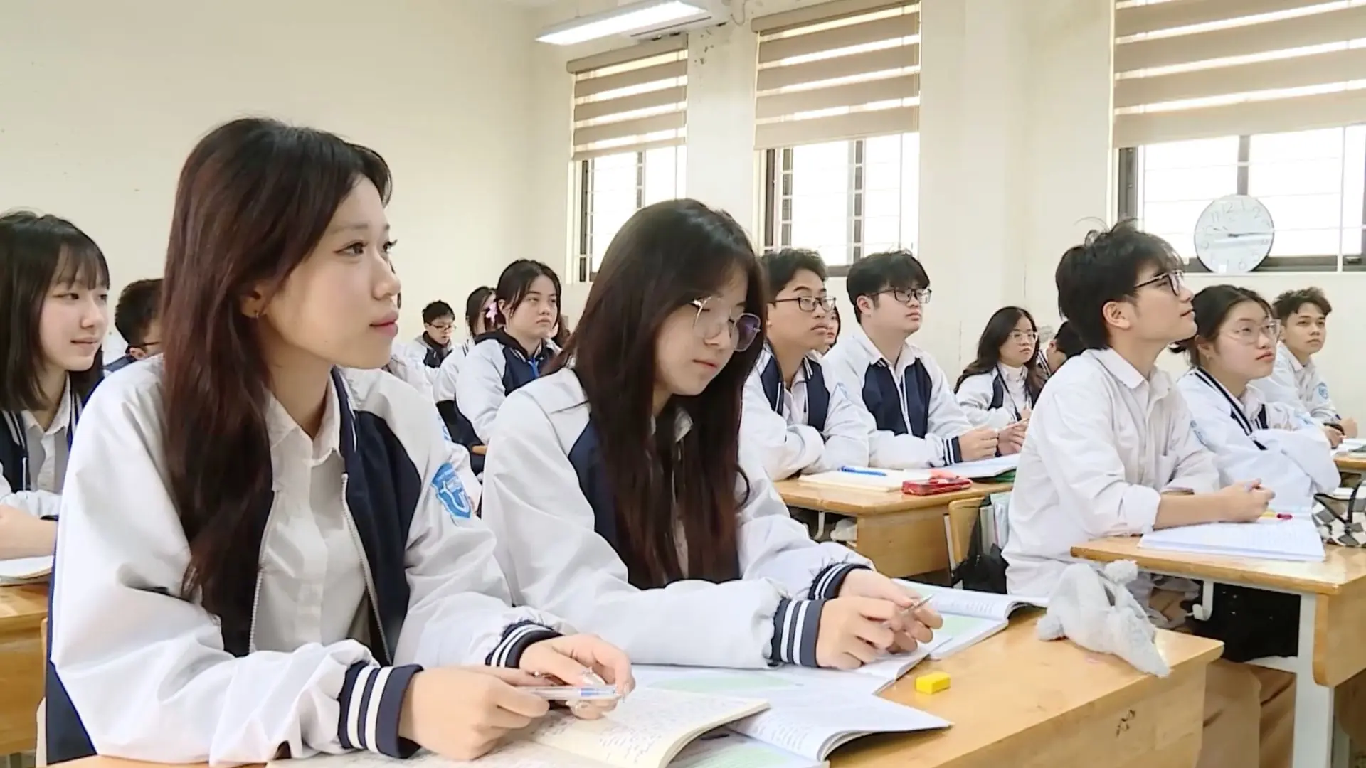 Tập trung ôn tập cho học sinh lớp 9 | Giáo dục và Đào tạo | 11/01/2026